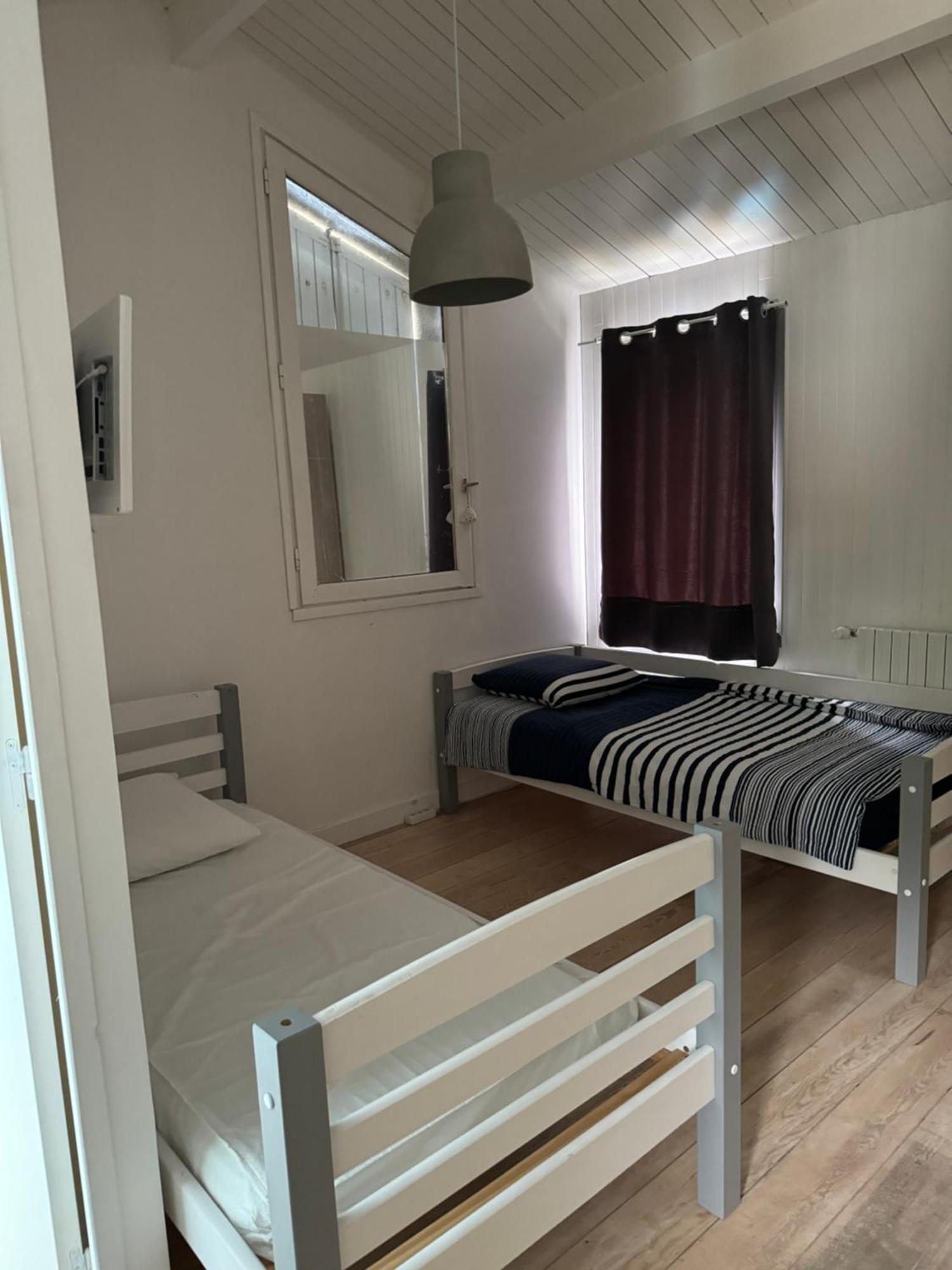 Chambres D'Hotes Des Tours A La Rochelle La Rochelle  Eksteriør billede